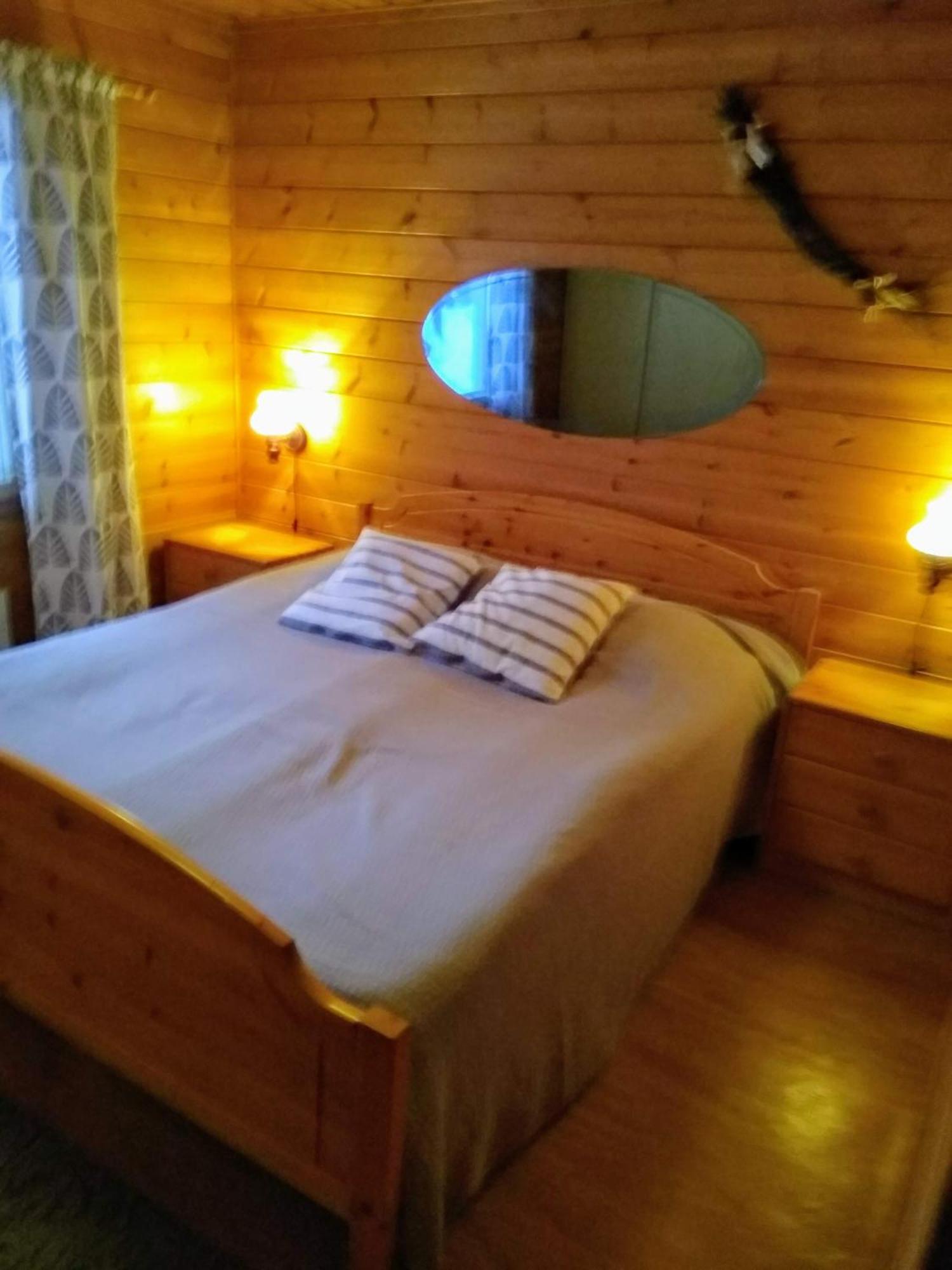 Lapikas Apartment Kallo Екстериор снимка